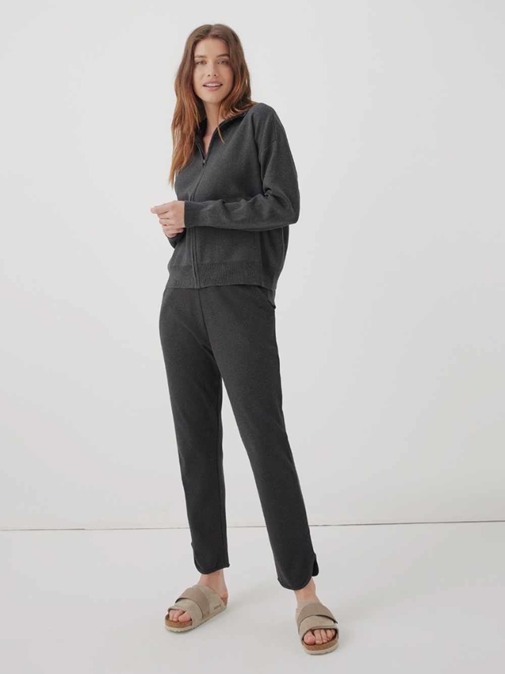 NWT Pact Organic Charcoal Heather Classic Fine Knit Zip Front XS / Small - Picture 2 of 4